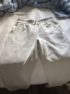 Lululemon cream colored sweatpants